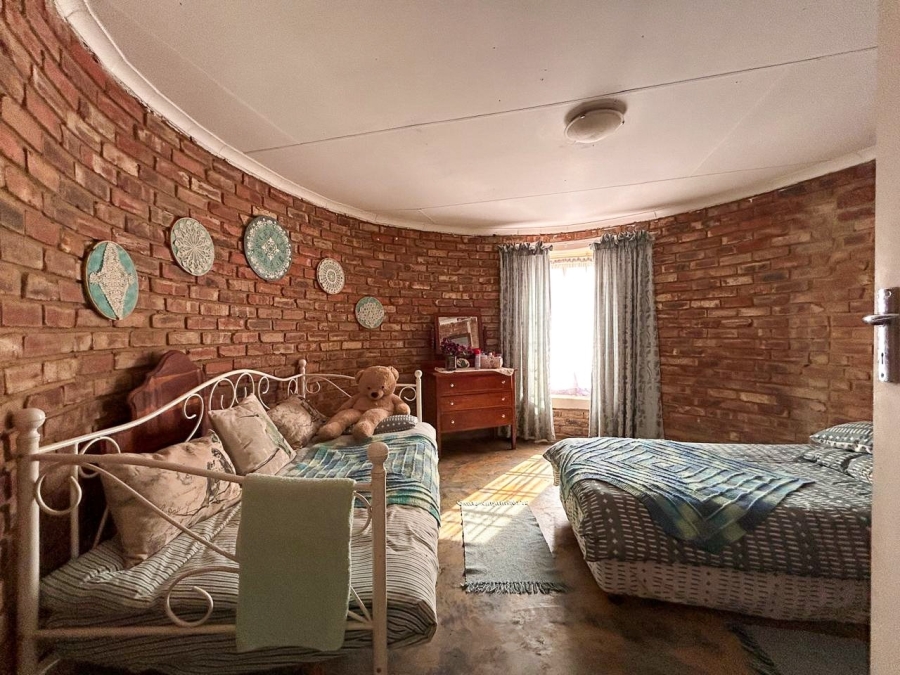 3 Bedroom Property for Sale in Potchefstroom Rural North West